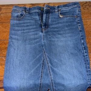 Vineyard Vines slim fit jeans